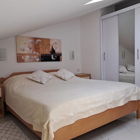 Studio Apartman Nega 2 Rovinj Buitenkant foto