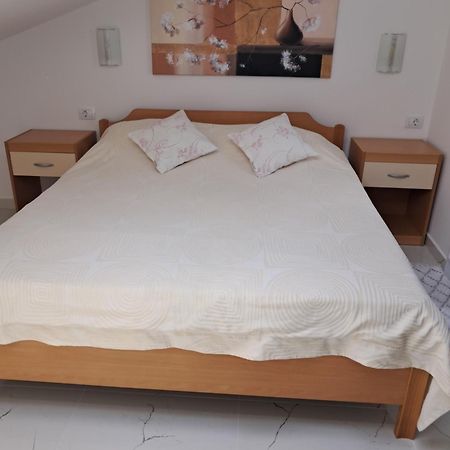 Studio Apartman Nega 2 Rovinj Buitenkant foto